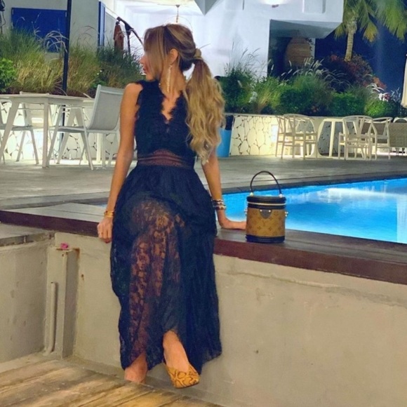 NWT RARE ZARA Bloggers Favorite Dramatic Black Long/Maxi Lace Party Dress - Picture 11 of 17